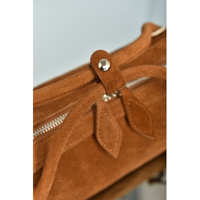 Alaia Le Teckel Clutch