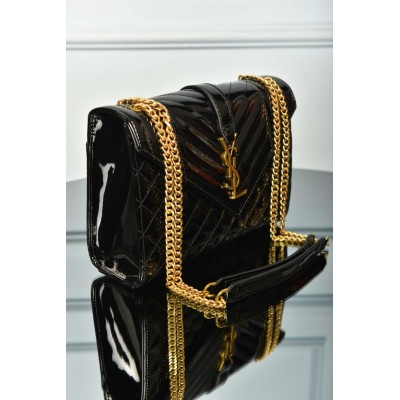 Saint Laurent Envelope Medium in Patent Leather