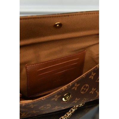 Louis Vuitton Ivy Wallet on Chain Bag