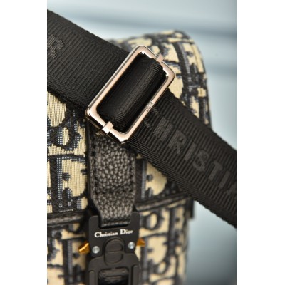 Dior Hit The Road Messenger Bag