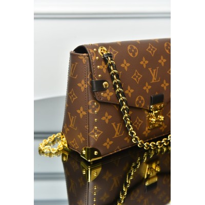 Louis Vuitton Metis Trunk