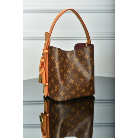 Louis Vuitton All In BB