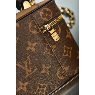 Louis Vuitton Vanity Chain Pouch