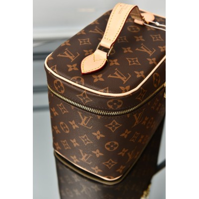 Louis Vuitton Nice BB