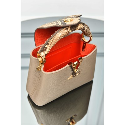 Louis Vuitton Capucines Mini
