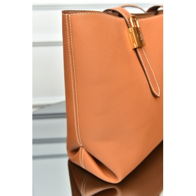 Louis Vuitton Low Key Cabas MM