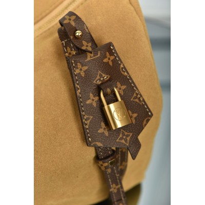Louis Vuitton Express MM