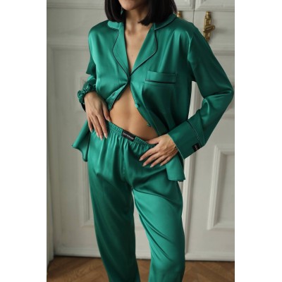 Lüks Pijama Takımı Toka