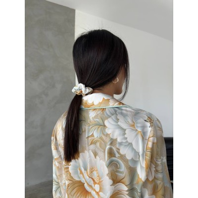 Luxury Pajamas Set with Hair clip