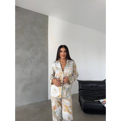 Lüks Pijama Takımı Toka