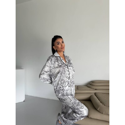 Lüks Pijama Takımı Toka