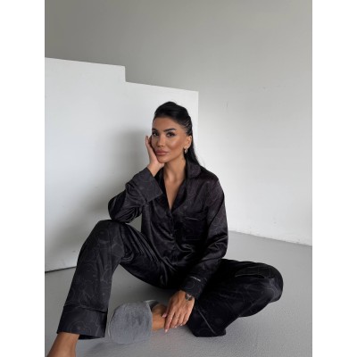 Lüks Pijama Takımı Toka