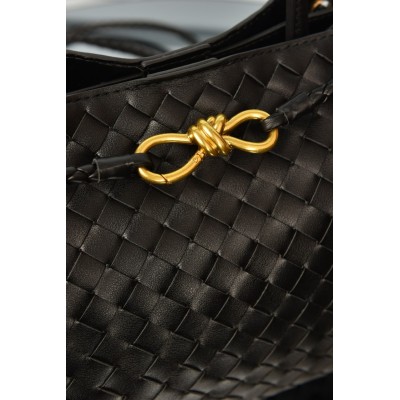 Bottega Veneta Medium Andiamo