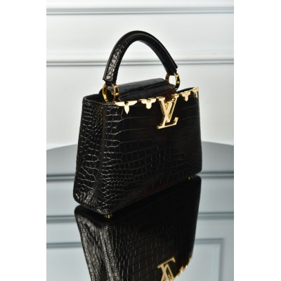 Louis Vuitton Capucines BB