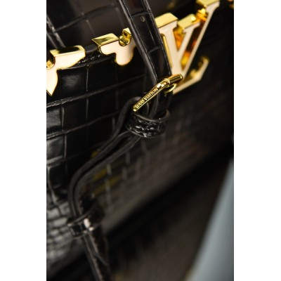 Louis Vuitton Capucines BB