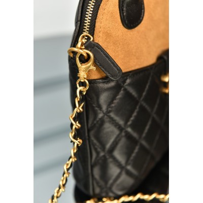 Chanel Clutch with Chain